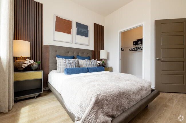 1BR, 1BA - 686SF - A1 - Bedroom - Flats on the A