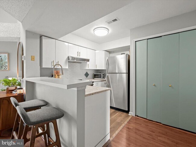 Foto del edificio - 14122 Lauren Ln