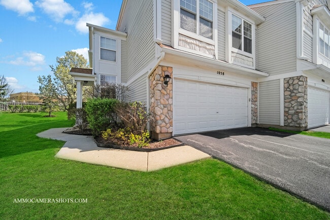 Building Photo - 1058 Delta Dr