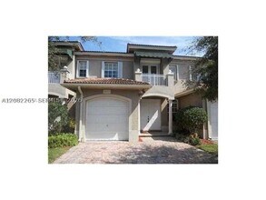 Building Photo - 8057 SW 118th Ct