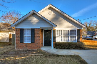 Building Photo - 3121 Church Rd