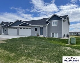 Building Photo - 3887 E Rubyred Dr