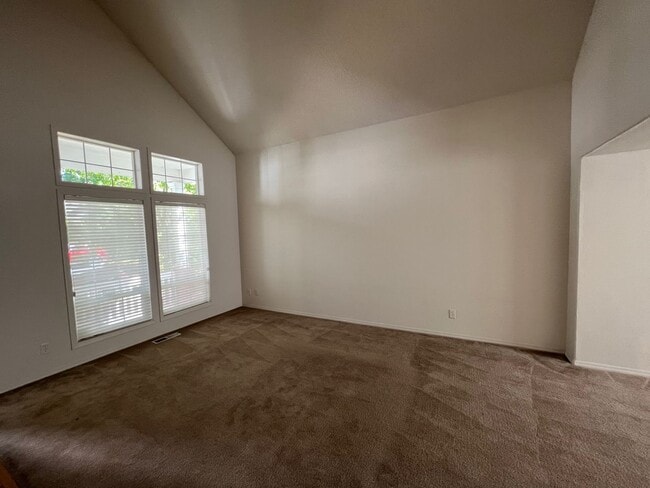 Building Photo - 4145 NW 127th Ave