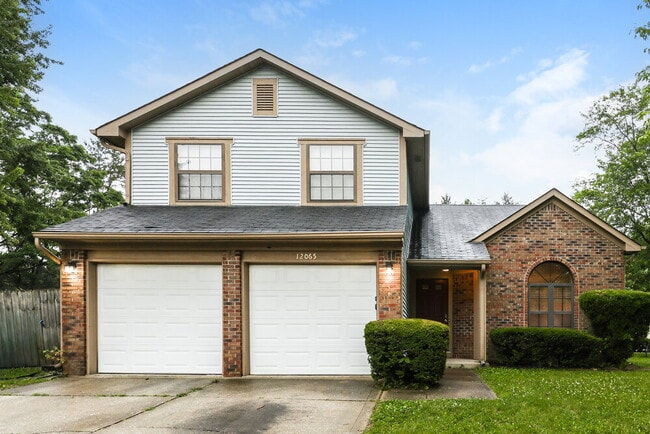 Building Photo - 12065 Rossi Dr