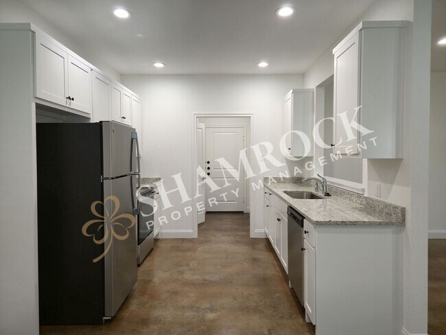 Foto del edificio - Residences at Windmill Preserve