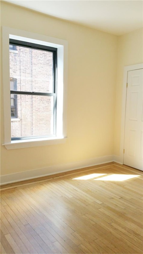 Building Photo - 60 Seaman Ave