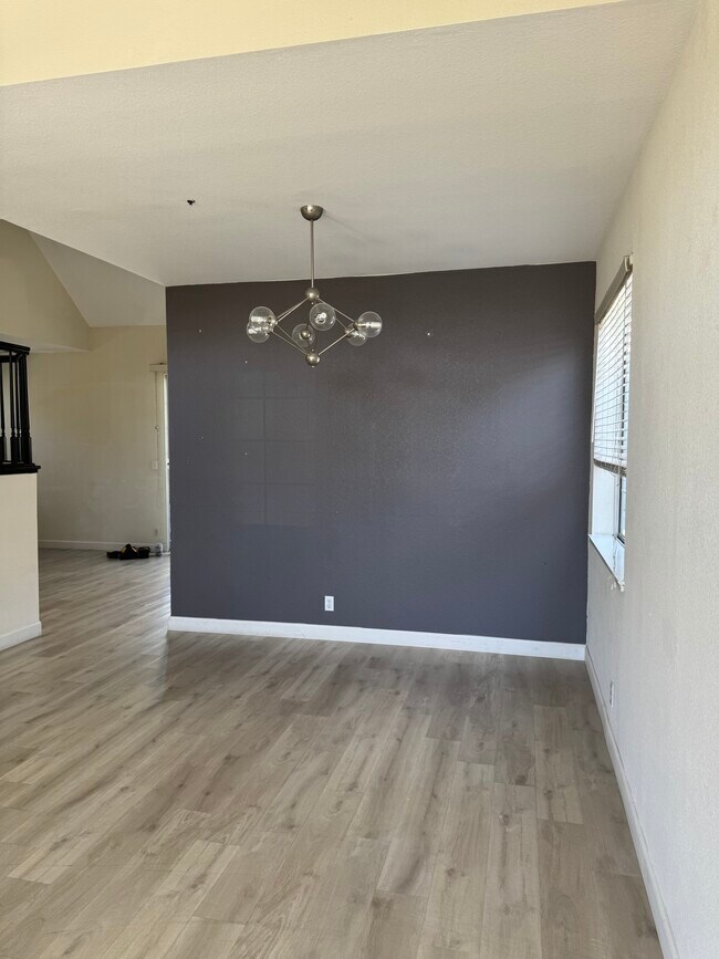 Building Photo - 32256 Ashley Way
