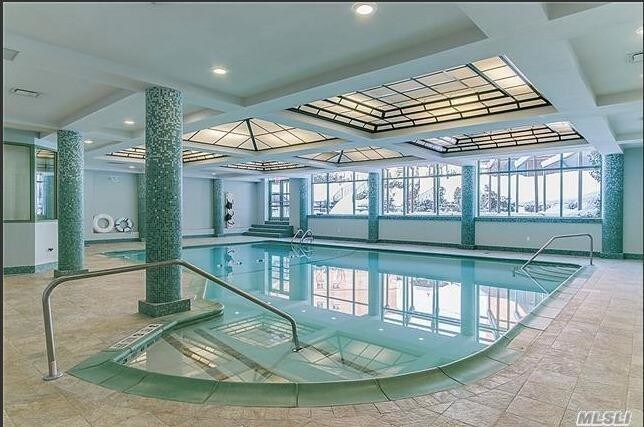 Foto del edificio - bedroom in Corona NY 11368