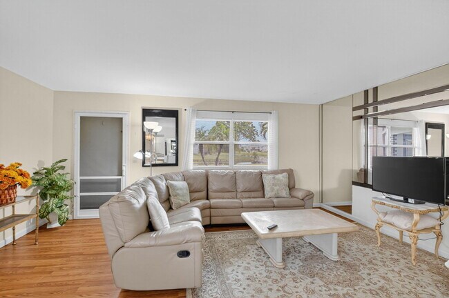 Foto del edificio - 359 Saxony Trail