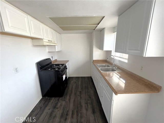 Building Photo - 2430 S Ridgewood Dr