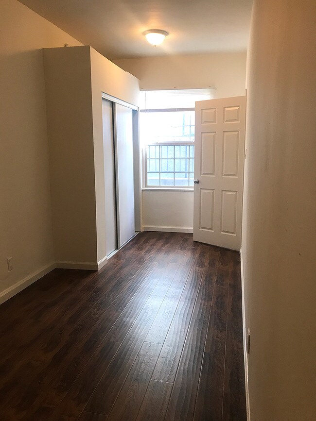 1641 Crenshaw Blvd Unit 102, Los Angeles, CA 90019 ...