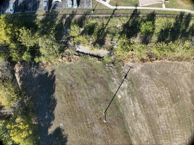 Exterior 3D - Riverstone Apartments