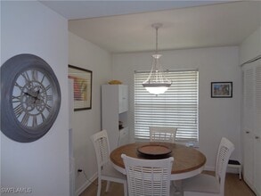 Building Photo - 6250 Bellerive Ave