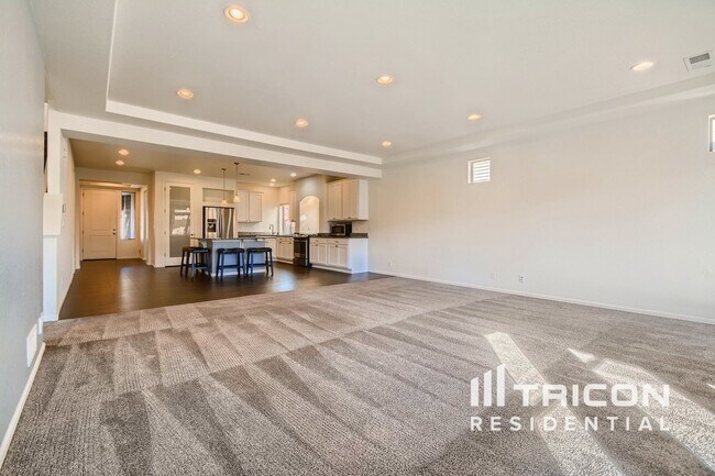 Foto del edificio - 4828 N Dunkirk St