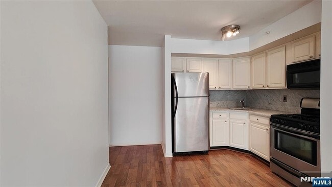 Building Photo - 1412 Faulkner Ct