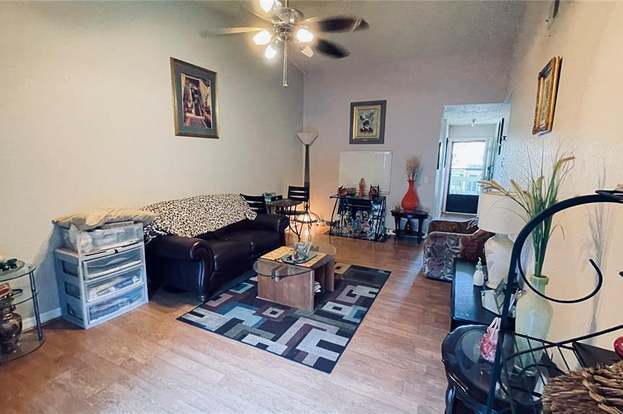 Foto del edificio - 4152 Plantation Cove Dr