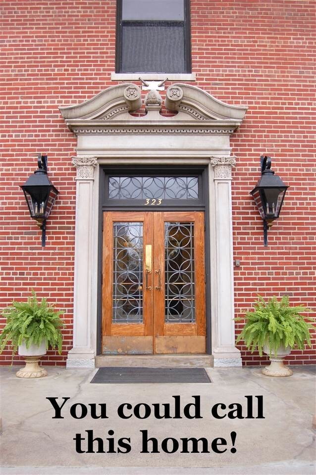 Foto del edificio - 323 E 2nd St