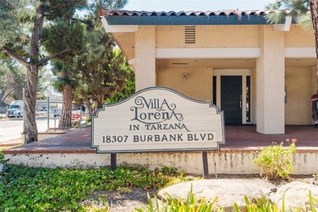 Building Photo - 18307 Burbank Blvd