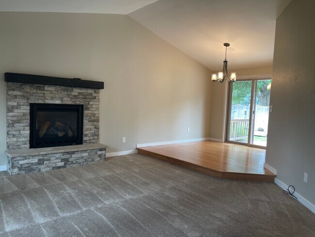 Foto del edificio - 4579 N Wisteria Pl