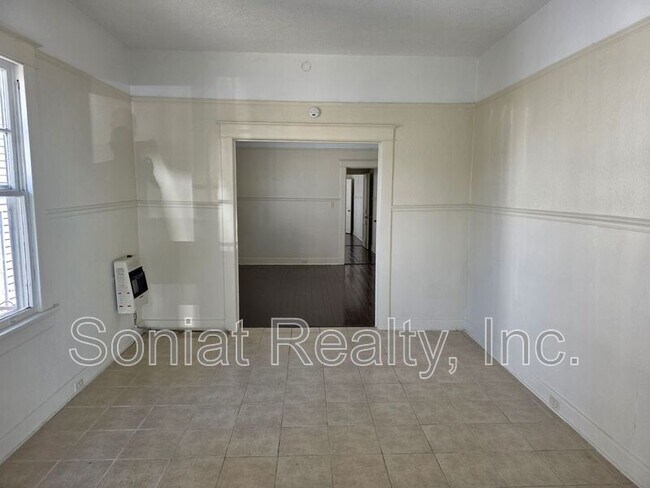 Foto del edificio - 430 S St Patrick St