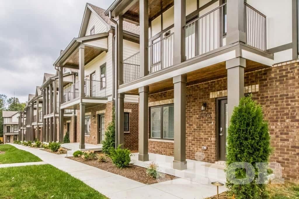 Foto principal - 1242 Hillwood Private Cove