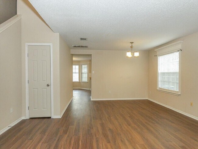 Foto del edificio - 3602 Cheyenne St