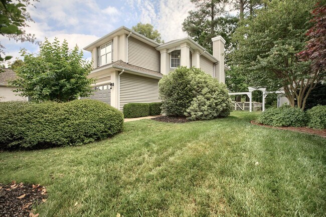 Building Photo - Call Sabrina Thomas at 757-767-0767 for more information