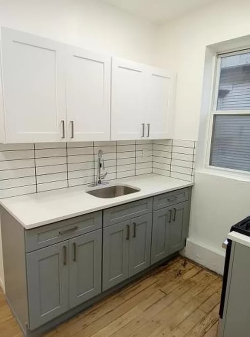 10 Reed St 2L - 7 Reed St