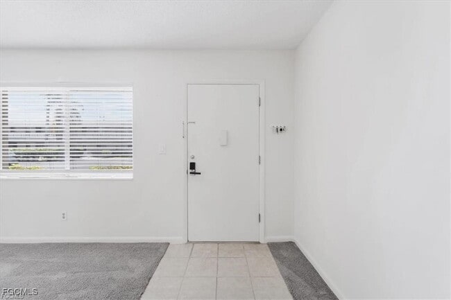 Building Photo - 339 Joel Blvd