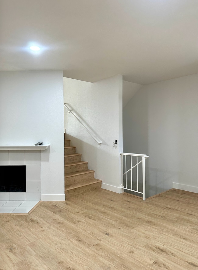 Building Photo - 7130 Glade Ave