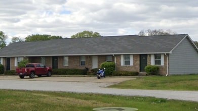 Building Photo - 8701 N Raintree Ct