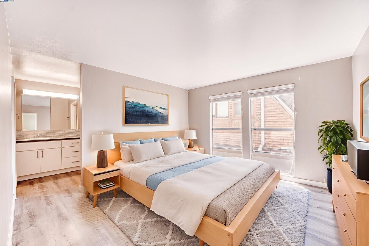 Foto principal - 3815 Harrison St