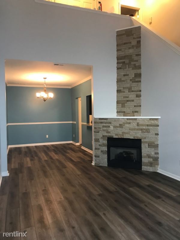 Primary Photo - 2 br, 2.5 bath Condo - 13106 Addington Dr