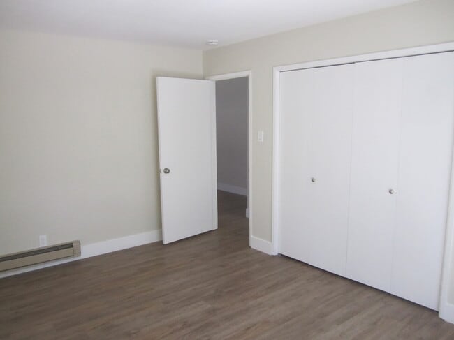 Building Photo - 4747 Atherton Ave