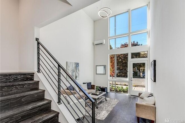 Foto del edificio - 6630 Carleton Ave S