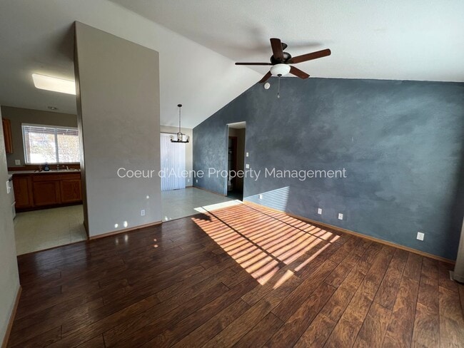 Building Photo - 2 bedroom house in CDA