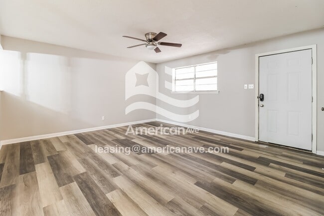 Building Photo - 84 Henry Ln