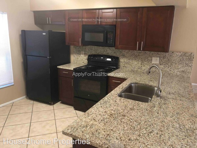 4 Br 2 Bath House 1042 Axlewood Cir House For Rent In