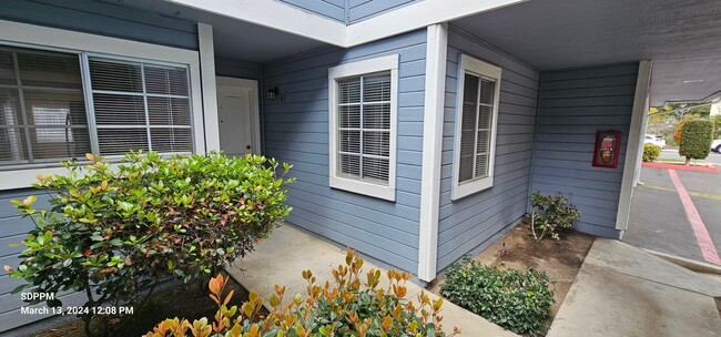 Foto del edificio - MIRA MESA / Canyon Colony - Nice 3 Bedroom...