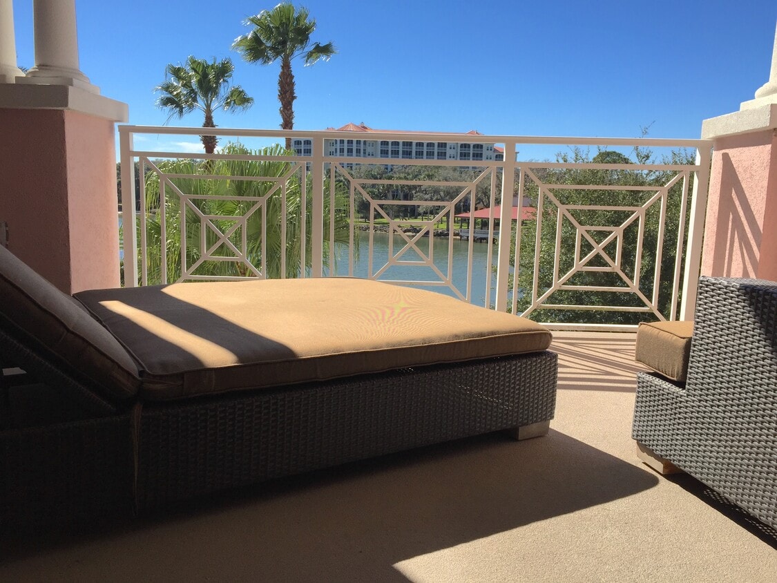 Balcón - 102 Yacht Harbor Dr