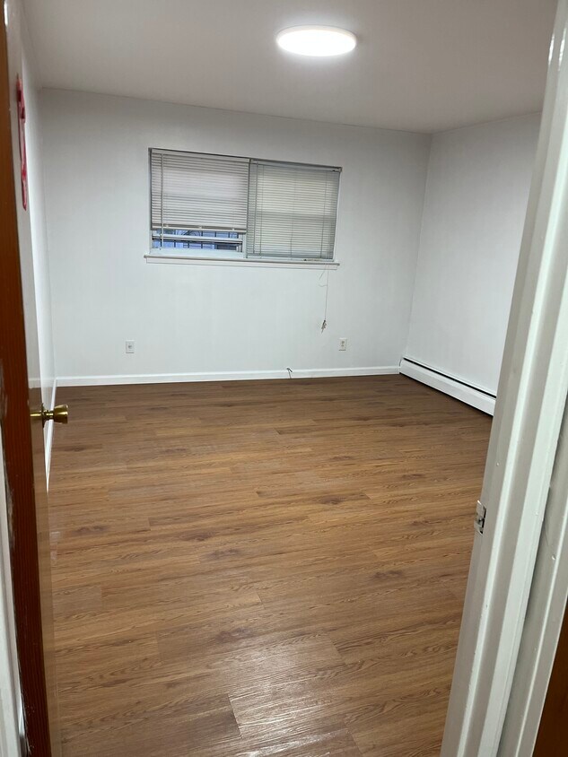 Foto del edificio - 1412 119th St