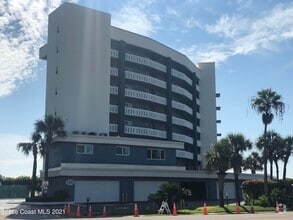 Building Photo - 1175 Jimmy Buffett Mem Hwy