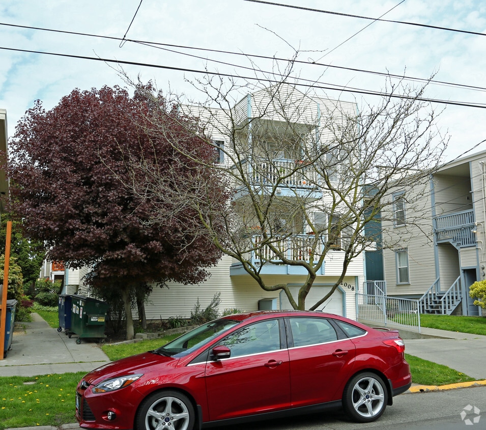 Building Photo - 2008 NW 58th St