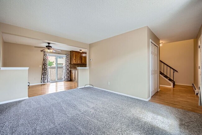 Foto del edificio - 1233 Willow Bend Cir
