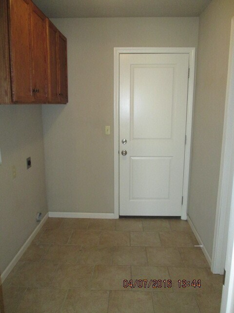 Foto del edificio - Beautiful Townhome Plenty of Space