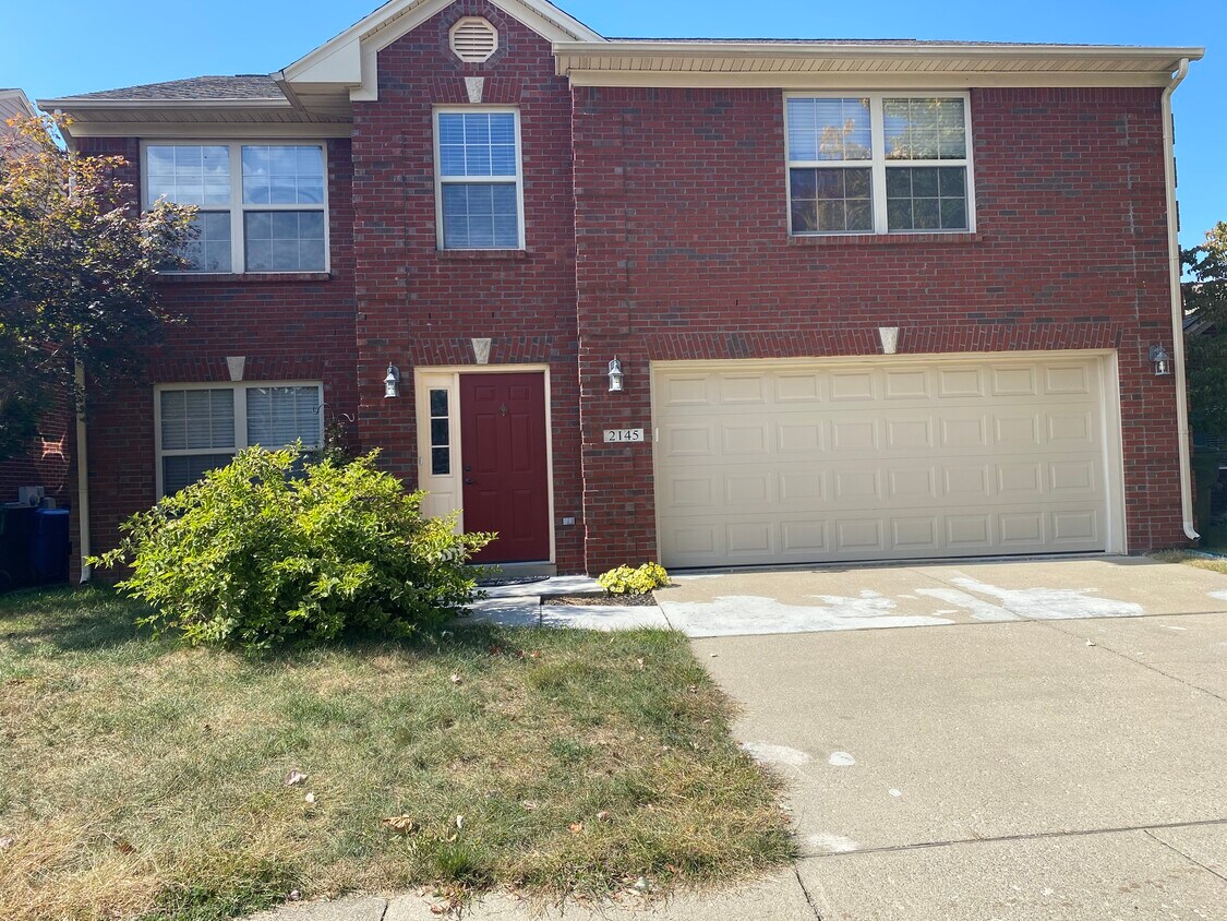 Foto principal - 2145 Sovereign Ln