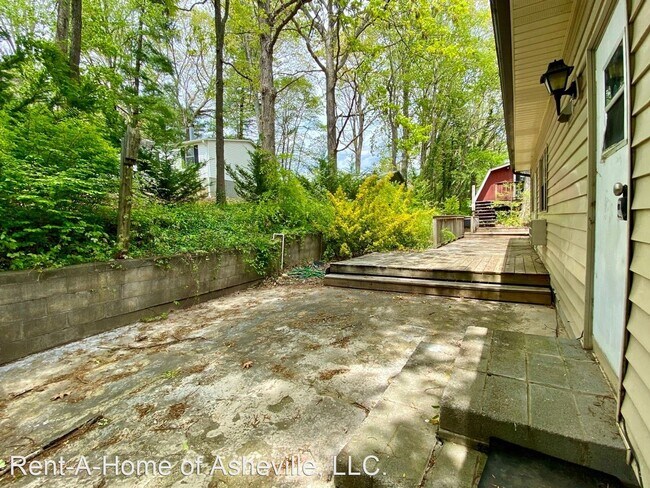 Building Photo - 3 br, 2 bath House - 108 Sherwood Road