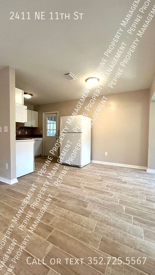 Foto del edificio - 2411 NE 11th St