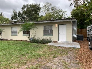 Primary Photo - 742 E Church Ave