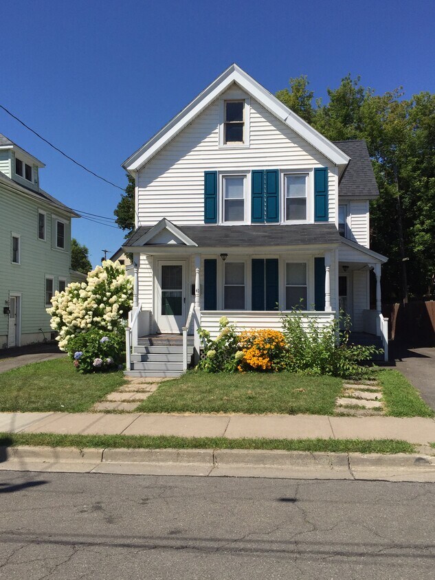 41 Park St, Binghamton, NY 13905 House Rental in Binghamton, NY